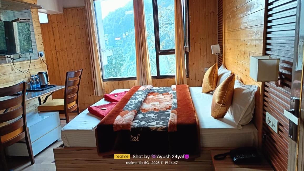 Hotel Ma Heights Далхаузи Экстерьер фото